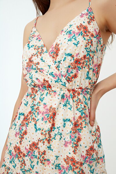 Trendyol Collection Többszínű nyomott kötött ruha lendkerék részletekkel