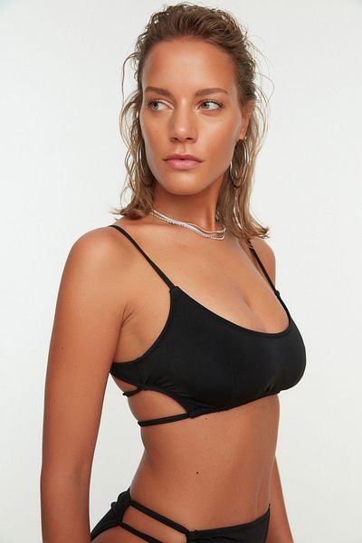 Trendyol Collection Bikinioberteil - Schwarz - Unifarben