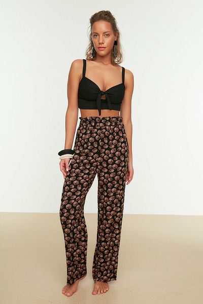 Trendyol Collection Schwarze gewebte Strandhose TBESS21PL0691
