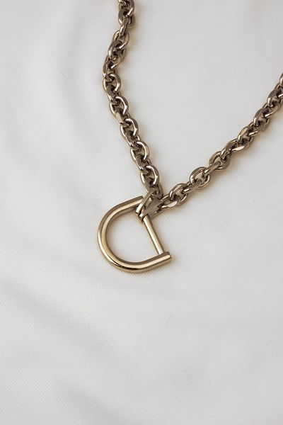 Mrs Flower Silver Color Chain Necklace