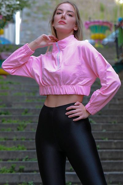 1Moda1Tarz Hanorac cu guler roz Crop 2 fire țesătură Feroar în față Talie elastică broderie cu mânecă lungă