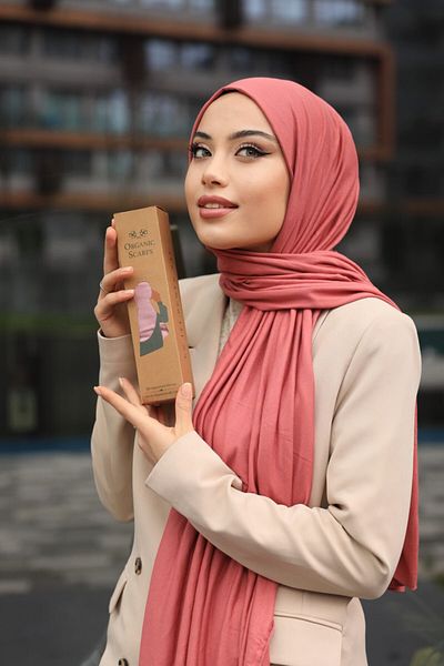 Organic Scarfs موديل حجاب شال قطني ممشط - وردة مجففة