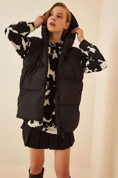 Happiness İstanbul Schwarze, übergroße Pufferweste mit Kapuze für Damen MK00176