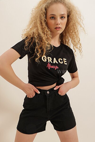 Trend Alaçatı Stili Kadın Siyah Duble Paça Yüksek Bel Denim Şort ALC-X7887