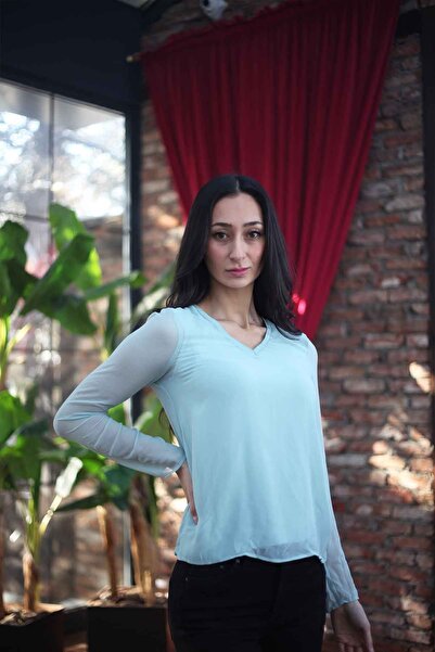 Blues Outlet Γυναικεία μπλούζα σιφόν με λαιμόκοψη V-πράσινη