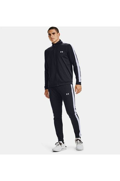 Under Armour طقم رياضي للرجال من Emea