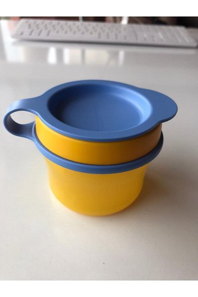 Tupperware Mini Snack Container