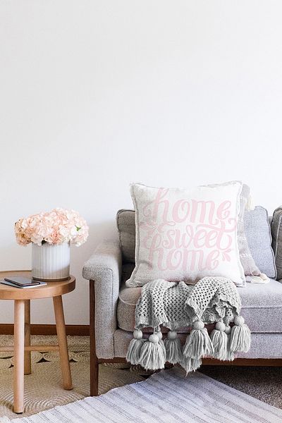 Realhomes Pudra Home Sweet Home Digital Printed Double Sided Raschel Knitted Throw Pillow Cover