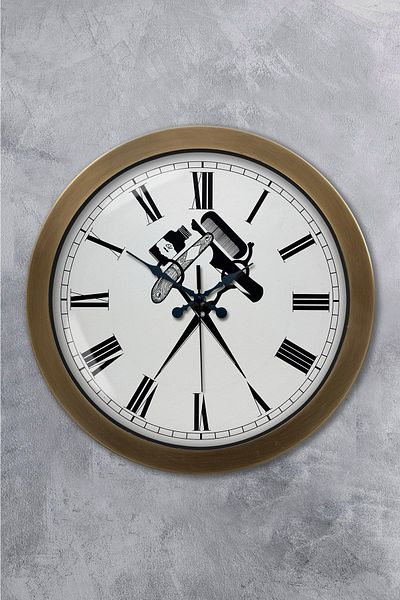 Kasva Concept 36 cm Tumbled Metal Hairdresser Wall Clock
