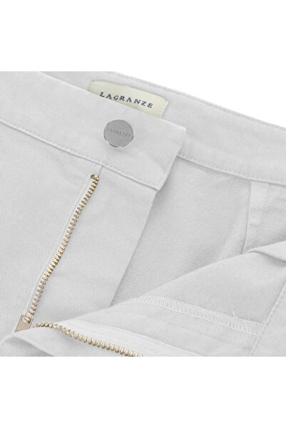 LAGRANZE Women's White Chino Shorts