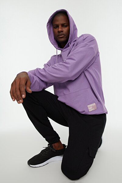 Trendyol Collection Оверсайз суитшърт с качулка Lila с апликация на етикет TMNSS21SW0221