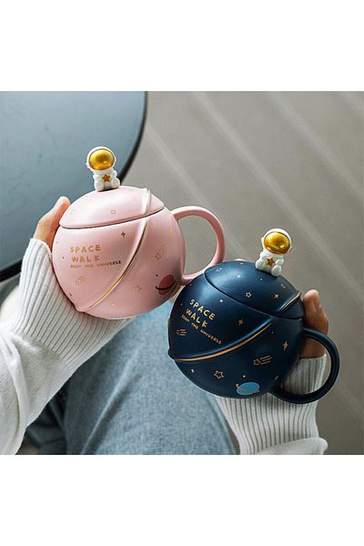 StellaStore كوب بتصميم رائد فضاء مع غطاء