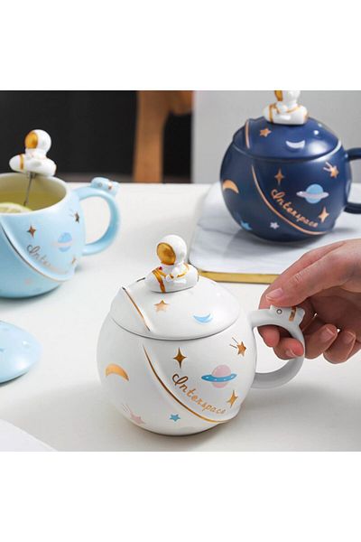 StellaStore كوب بتصميم رائد فضاء مع غطاء