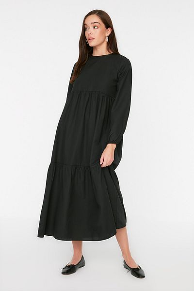 Trendyol Modest Schwarzes, gerafftes, gewebtes Kleid aus Baumwolle mit weitem Schnitt TCTSS21EL3406