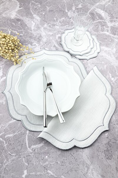 WEARE2 طقم مكون من 4 قطع من مفارش الأطباق ومنديل الكوكتيل المطرز بلف مزدوج با...