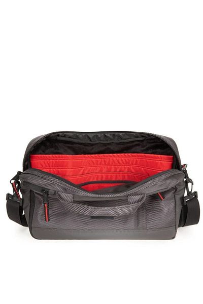 Eastpak Geantă pentru laptop pentru notebook cu umăr gri Acton Cnnct Accent Ek42fi97