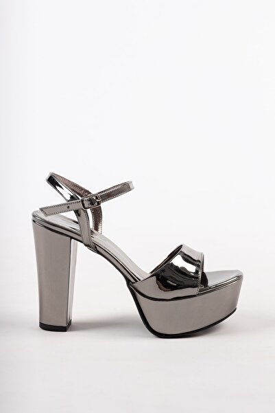 Diardi Platinum Women's Platform Evening Dress Shoes