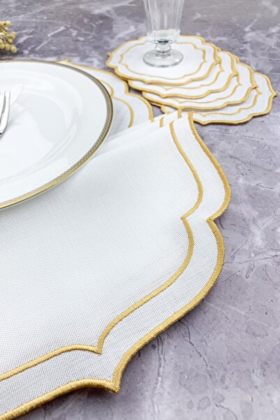 WEARE2 طقم مفرش أطباق ذهبي اللون مطرز بلف مزدوج مكون من 8 قطع ومنديل كوكتيل