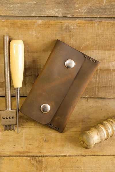 New Coast Leather 1900's Мъжки кафяв ръчно изработен картодържател от естествена кожа