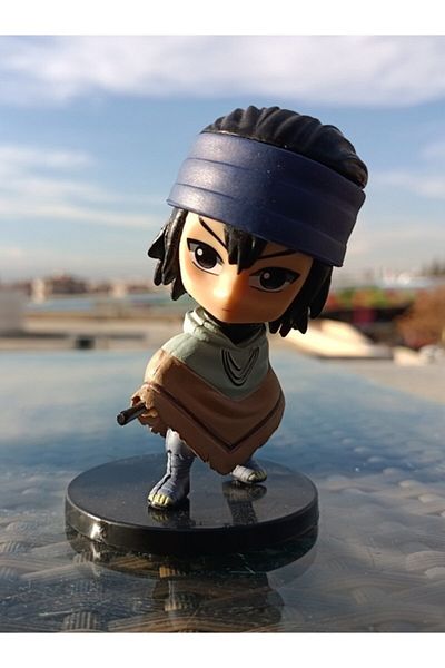 GALAXYBUTIQUE Anime Naruto Sasuke Uchiha Figure