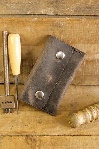 New Coast Leather 1900's Ανδρική Χειροποίητη Κάρτα από Γνήσιο Δέρμα Καπνιστό