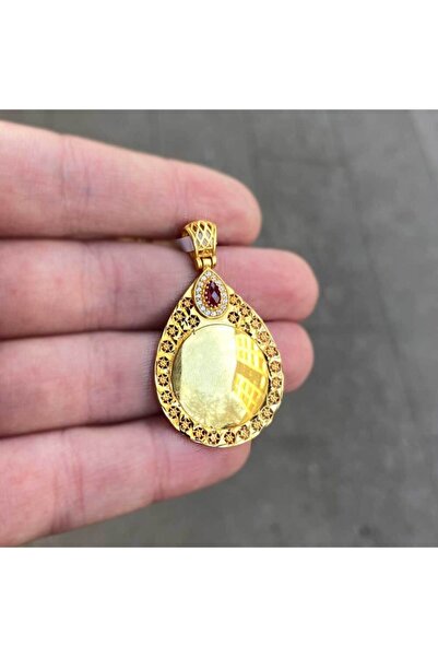 Mücevher Dünyası 22 Ayar Yakut Taşlı Plaka Kolye Ucu Altın Madalyon - 5,48 Gr.