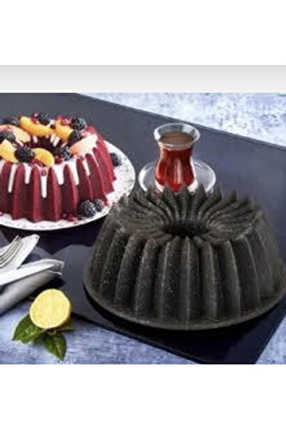 Kardelen ثيرمود قالب كيك جرانيت صب الومنيوم 26 سم لون اسود