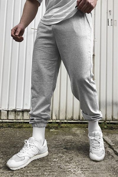MODAGEN Gray Men's Sweatpants - Print Detailed Leg