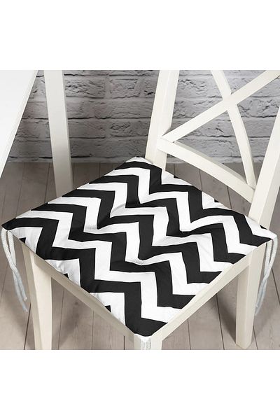 Realhomes Modern Zigzag Patterned Digital Printed Fluffy Chair Cushion