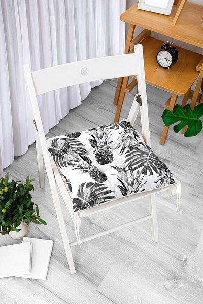 Realhomes Pineapple And Palm Leaves Puffy Square Chair Cushion
