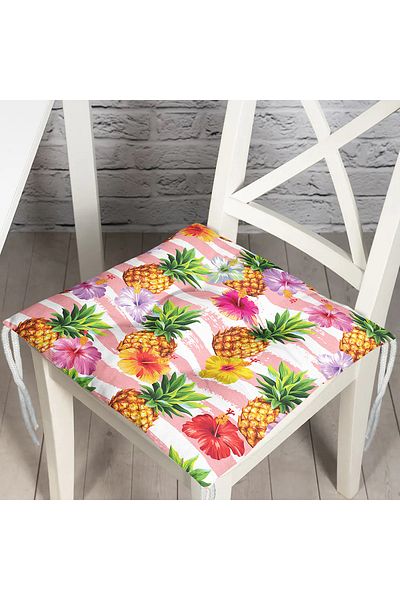 Realhomes Poppy Chair Cushion with Pink Floor Pineapples Special Design