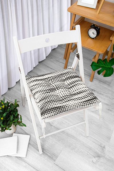 Realhomes Modern Squares Digital Printed Puffy Square Chair Cushion