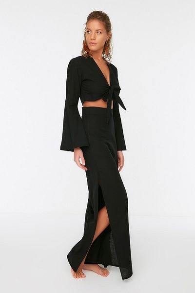 Trendyol Collection Fekete Sleeve Flounce Slit részletes strandblúz Strandnadrág szett TBESS21AU0174