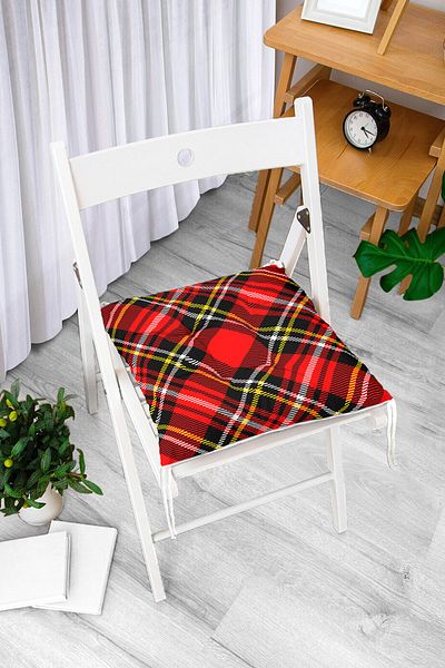 Realhomes Plaid Patterned Fluffy Square Chair Cushion with Red Background