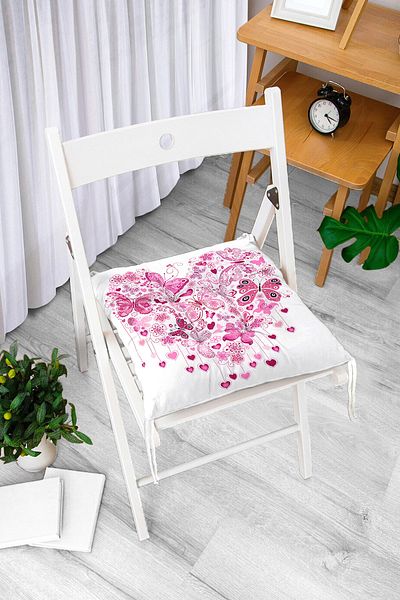 Realhomes Heart Patterned Digital Printed Fluffy Square Chair Cushion