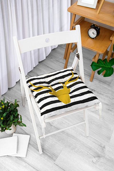Realhomes Striped Gold Deer Patterned Modern Fluffy Chair Cushion