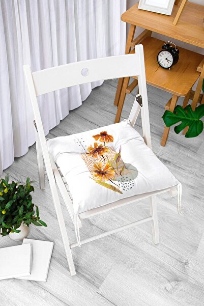 Realhomes Moderni pufasti jastuk za stolicu sa motivom suvog cveća na beloj p...