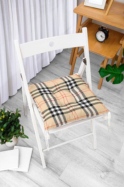 Realhomes Cream Floor Plaid Patterned Fluffy Square Chair Cushion