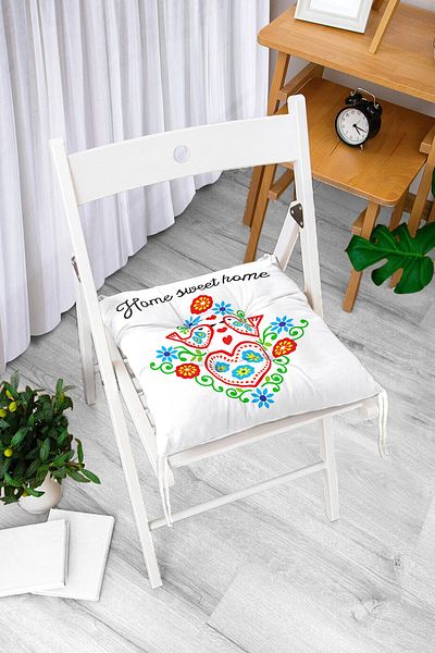 Realhomes Home Sweet Home Written Digital Printed Pouf Chair Cushion