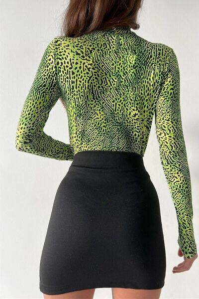 BE CHİC Bluză de damă, verde, neagră, cu model de leopard, pe jumătate cu gât țesut
