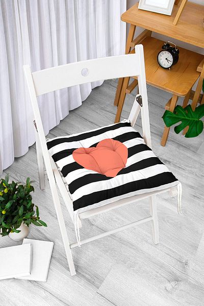 Realhomes Modern Heart Patterned Digital Printed Fluffy Chair Cushion