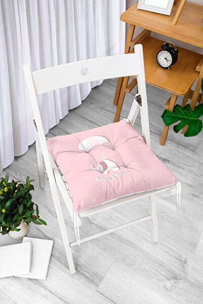 Realhomes Slatka jastučnica za stolicu sa šarom lisice u bebi sobi na sivom podu