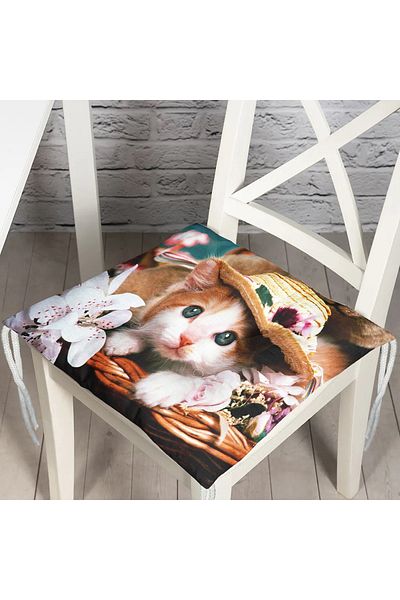 Realhomes Cat with Hat Digital Printed Fluffy Square Chair Cushion