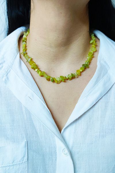 Armis Peridot Natural Cracked Stone Necklace (zebercet)