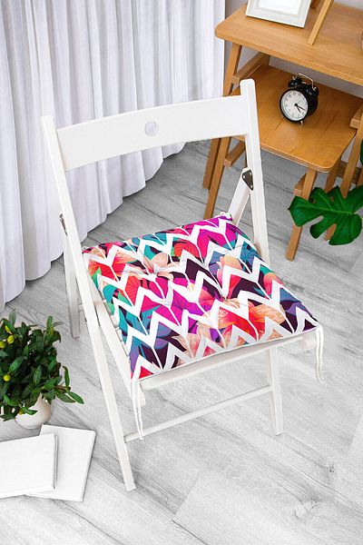 Realhomes Water Lily Themed Zigzag Patterned Digital Printed Pouf Chair Cushion