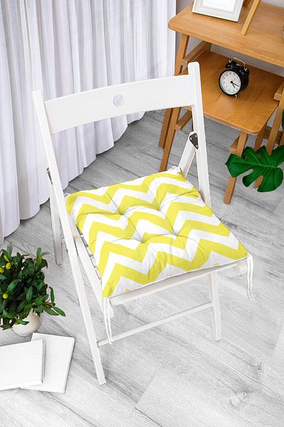 Realhomes Modern Zigzag Patterned Digital Printed Fluffy Chair Cushion