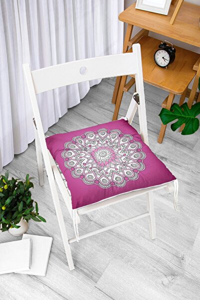 Realhomes Specijalno dizajniran mekani jastuk za stolicu sa belim mandala uzo...