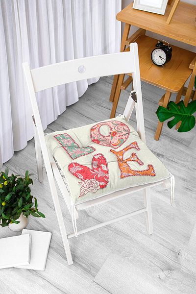 Realhomes Love Themed Digital Printed Fluffy Square Chair Cushion