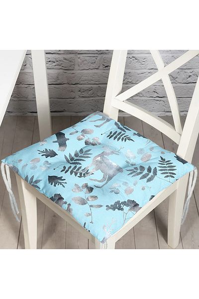 Realhomes Blue Background Deer and Leaf Patterned Fluffy Square Chair Cushion