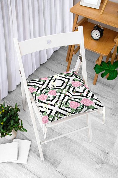 Realhomes Square Themed Fluffy Square Chair Cushion with Rose Drawing